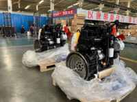 Mesin Diesel DCEC Cummins 4BT3.9 45KW 60HP Berpendingin Air 4 Silinder untuk Peralatan Konstruksi