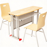 Ensemble moderne de chaise de bureau et table longue en bois multifonctionnel pour 2 personnes avec tablette d'écriture, idéal pour les activités d'église, les salles de loisirs et les programmes post-éducatifs