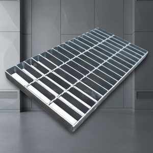 Cubierta de Drenaje para Obras de Construcción, Rejilla de Acero Galvanizado Antideslizante, Resistente al Agua, para Estacionamientos, Canales y Peatones - Product Image 1