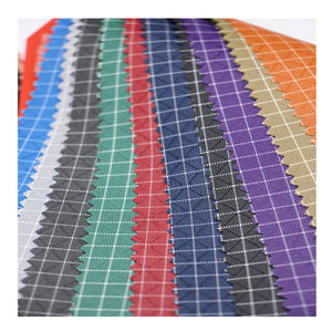 Tela de Nailon Ridstop 210D UHMWPE con Hilo de Polietileno de Alto Peso Molecular Repelente al Agua Revestimiento de PU Tela Oxford Ripstop - Product Image 4