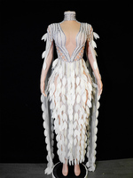 Luxuriöses Weißes 3D-Blütenblatt Engelsflügel Langes Kleid aus Spandex für Festliche Anlässe, Gala-Abendkleid, Bühnenoutfit, Ballsaal- und Partykleid nach Maß