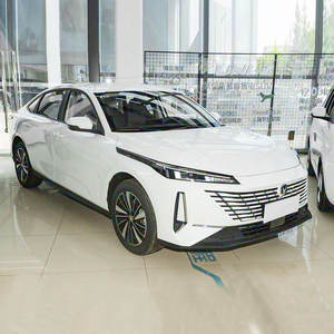 Changan Eado Plus : Nouvelles voitures électriques de marque chinoise Changan, berline Changan Yidong, véhicule automobile d'<span class=keywords><strong>occasion</strong></span> à prix abordable - Product Image 5