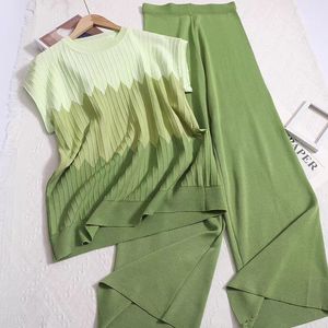 Ensemble décontracté 2 pièces pour <span class=keywords><strong>femme</strong></span> : haut tricoté à manches courtes et pantalon long, dégradé de couleurs, idéal pour le quotidien - Product Image 1