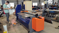 Machine de pliage de tôles CNC à 4 rouleaux HOGI entièrement servo-assistée pour la formage de conduites d'évacuation en acier inoxydable