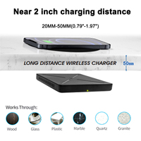 Chargeur sans fil invisible sous le meuble avec une distance de charge de 20 à 50 mm