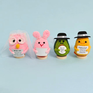 Muñecos de Ganchillo Hechos a Mano, Diseño Único y Divertido, Adornos Decorativos, Ideales para Bodas, Amigurumi, Venta al Por Mayor - Product Image 4