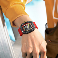 Montre à quartz pour homme avec cadran ajouré