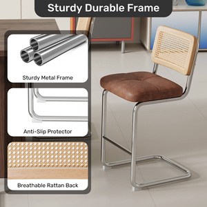 Taburete Alto con Respaldo de Ratán Transpirable, Estructura Metálica Resistente, Patas Antideslizantes, para Cafetería o Comedor - Product Image 4