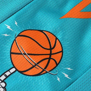 ชุดกีฬาระบายอากาศได้ดีสำหรับเด็กผู้ชายและผู้ใหญ่เสื้อบาสเก็ตบอลออกแบบโลโก้ได้ตามต้องการ - Product Image 4