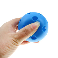 Fabricant 72mm Pickle Ball 26 Trous Plastique Creux Pratique Trading Baseball Extérieur et Intérieur Utilisation Floor Balls Blanc
