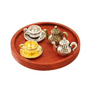 Miniature de théière de simulation pour <span class=keywords><strong>maison</strong></span> de poupée, tasse à thé, décoration de scène, accessoires de décoration de mini plateau faits à la main DIY - Product Image 5