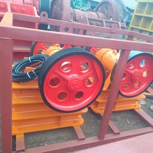 Britador de Mandíbula Tecnologia Internacional Alta Capacidade Grande Tamanho de Alimentação & Proporção Pesado Fácil Instalação & Transporte - Product Image 4