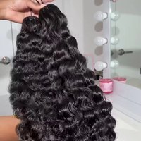 Cheveux bouclés birmans de 38 à 40 pouces de long, cheveux vietnamiens bruts non traités, cheveux cambodgiens bruts non traités, cheveux bouclés birmans crépus, ondulés naturels