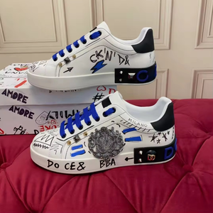 Tendance de la mode graffiti, baskets et mocassins de luxe pour hommes et femmes, logo de créateur, dessus en cuir véritable, semelle extérieure en TPU, haute qualité - Product Image 1