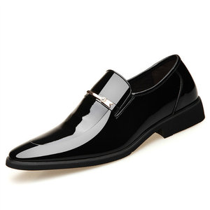 Zapatos Oxford de Cuero Hechos a Mano para Hombre con Punta Redonda y Cordones, Zapatos Casuales de Negocios y de Vestir para Bodas y Fiestas con Forro de Malla - Product Image 1