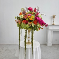 Vente en gros de fleurs artificielles en soie élégantes, centre de table floral, boule de fleurs pour les arrangements et décorations de mariage