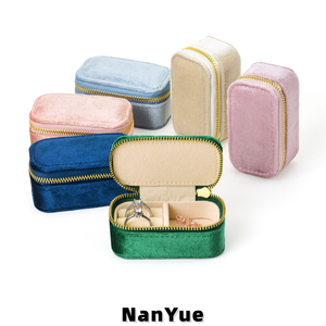 Neue Mini Luxus Reißverschluss-Schmuckbox mit Eigenem Logo Tragbare Schmuckaufbewahrungsbox Schmuck-Geschenkbox für Halsketten Ringe Ohrringe - Product Image 4