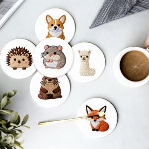 Posavasos de Diatomita Redondos de 10x10cm con Diseño de Animales de Dibujos Animados, Resistentes al Calor y Ecológicos - Product Image 1