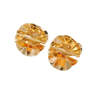 Jingciren Boutique, nueva joyería europea y americana, pendientes irregulares con personalidad, estilo retro, estilo Hong Kong, pasarela de moda, estilo antiguo - Product Image 5