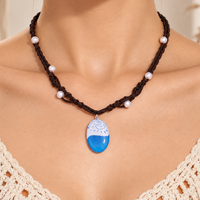 Collier Pendentif Géométrique Vintage Nœud Creux en Résine pour Femme, Bijoux Bohèmes Tendance, Vente en Gros