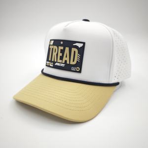 Casquette de baseball sportive imperméable à 5 panneaux bicolore en tissu Dobby avec logo personnalisé, perforations laser et fermeture snapback pour le golf - Product Image 3