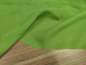 <span class=keywords><strong>Tissu</strong></span> en Chiffon de <span class=keywords><strong>Soie</strong></span> 100% Léger et Transparent pour Robes de Créateurs et Confection de Vêtements Personnalisés - Product Image 4