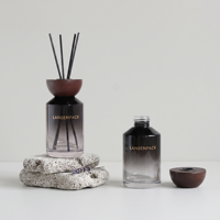 Diffuseur de parfum d'ambiance de luxe 200 ml en verre avec couvercle en bois, flacon diffuseur d'arômes personnalisé pour la maison avec boîte