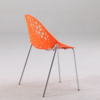 Chaise de salle à manger empilable moderne en plastique avec pieds en métal, style nid d'oiseau, pour restaurant, vente en gros directe usine
