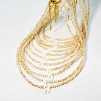 Colliers de bijoux fantaisie pour femmes avec pendentifs, breloques, perles lettres massives, perles facettées en cristal et bijoux en pierres précieuses