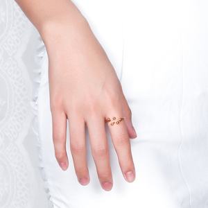 Bague double boule réglable en or 18 carats pour femmes mignonnes simples avec cuivre au design géométrique en zircon - Product Image 4