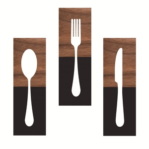 Decorazione da Parete per Cucina, Set di Posate in Legno con Logo, Coltello Forchetta e Cucchiaio, Stile Antico da Appendere - Product Image 1