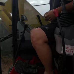 รถขุดตีนตะขาบ PC128US Komatsu มือสองทนทานพร้อมปั๊มคอมโพเนนต์หลักสภาพดีเยี่ยม! - Product Image 4