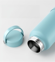 Bouteille d'eau sport portable isotherme en acier inoxydable grande capacité, personnalisée et la plus vendue.