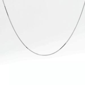 Cute Square <b>Box</b> Shaped White Pt950 Fine Thin Pendant Necklace For Girls <b>Sweet</b> Minimalist Platinum Jewelry - Product Image 5