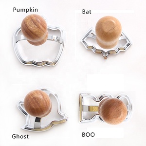 Outils de cuisson carré rond boulette <span class=keywords><strong>ravioli</strong></span> <span class=keywords><strong>emporte</strong></span>-pièce ensemble de timbres avec manche en bois - Product Image 4