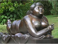 Grande statue de Fernando Botero en métal personnalisée pour l'extérieur Sculpture en bronze de yoga Grosse dame Sculpture en bronze Grosse femme