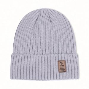 Bonnet tricoté personnalisé avec logo d'usine, couleur unie, pour homme, doublé polaire, pour l'hiver, avec protection des oreilles, idéal pour le cyclisme - Product Image 3