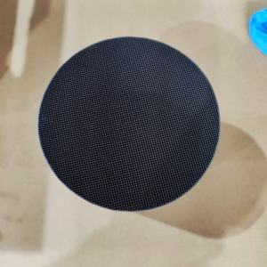 带有欧<span class=keywords><strong>2</strong></span> <span class=keywords><strong>3</strong></span> 4 5 6排放标准卡车排气催化转化器的蜂窝基材整块催化转化器 - Product Image 2