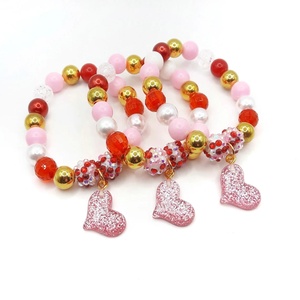 Hot Sale Children's <b>Cute</b> Alloy Heart Pendant Acrylic Beaded String <b>Bracelet</b> Bangle Keychain Party Customizable - Product Image 6