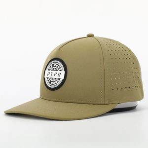 Gorra de Golf Personalizada de 5 Paneles Estructurada 100% Poliéster Verde para Papá, Gorras Deportivas con Corte Láser, Gorra de Béisbol con Logotipo de PVC Impermeable - Product Image 1