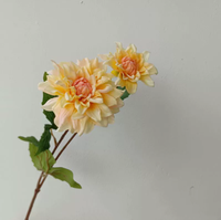 Vente en gros de fleurs de pivoine à 2 têtes, fleurs de dahlia en PU au toucher réel, fleurs de dahlia hydratantes pour la décoration de la maison et de mariage