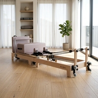 Machine d'exercice compacte pour femmes, prête à être expédiée, à prix abordable, pour entraînement de base, lit de réforme en bois réglable et pliable