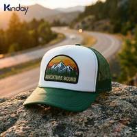 Gorra Trucker Verde y Blanca Transpirable con Parche Bordado de Montaña, Bosque, Naturaleza, Senderismo, Camping y Viajes