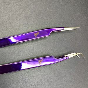 Pince à cils et à sourcils en acier inoxydable durable de qualité supérieure à pointe en or 24 carats - Product Image 5