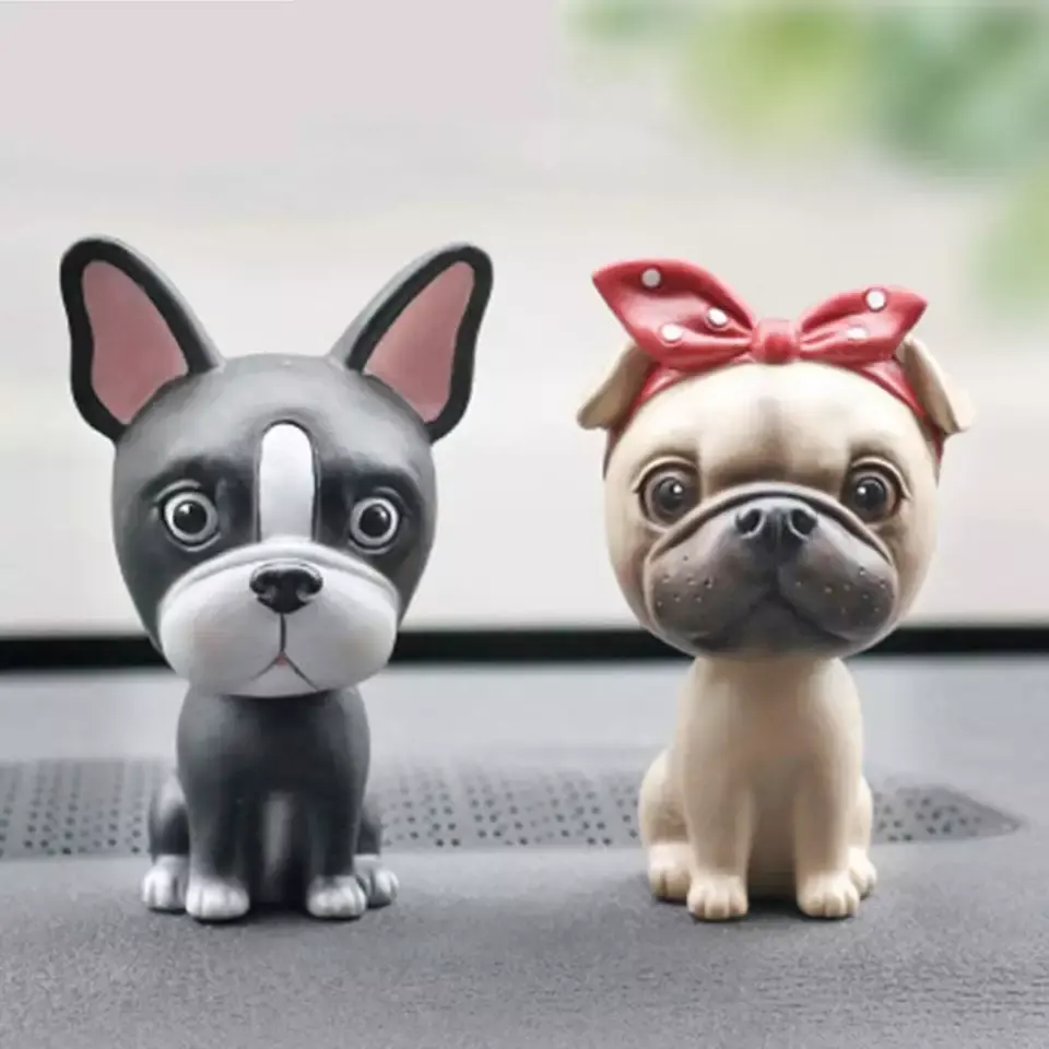 Bobbleheads Pug, Cute Car Dashboard Bobble Head Dog Decoration Funny Shaking Head Animal Puppy Decor