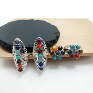 Renkli ayarlanabilir halka 7 çakra taş yüzük Mineral şifa kristal gül kuvars turkuaz Opal meditasyon çift parti hediye