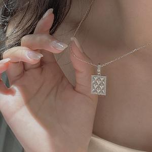 Colgante de Plata de Ley S925 con Diseño de Rayas de Diamantes, Diseño de Nicho, Simple, Moderno, Vintage, Colgante Cuadrado, Joyería, Dijes con Patrón de Números - Product Image 3