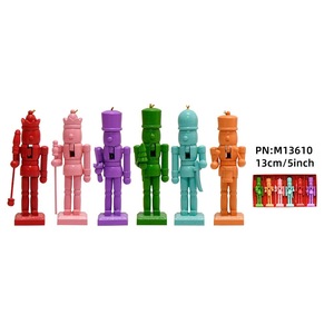 Juego de 6 Cascanueces Decorativos Navideños de Madera para Adorno, Venta al por Mayor - Product Image 6