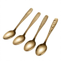 Cuillère en acier inoxydable plaqué or de qualité supérieure, motif gaufré élégant, manche long de luxe, finition miroir, qualité alimentaire
