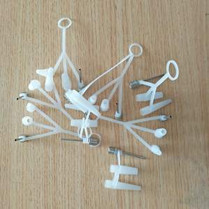 Aguja universal para inflar pelotas, mini aguja de plástico para bomba de aire con punta metálica 068, origen Zhejiang - Product Image 5